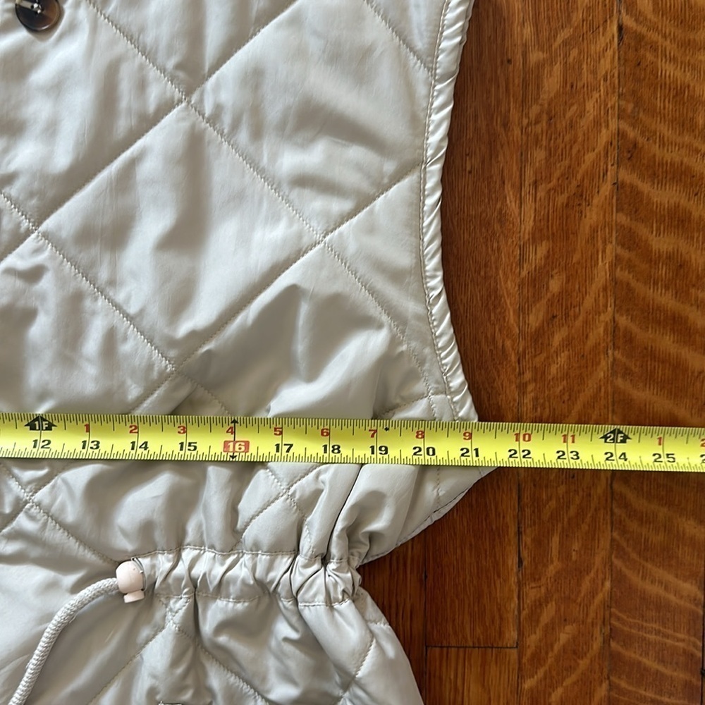Casual quilted vest; size large Made in Italy - Picture 5 of 5